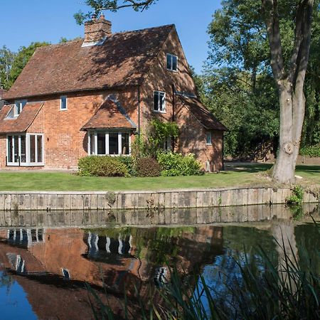 Idle Waters Villa Dedham Ngoại thất bức ảnh