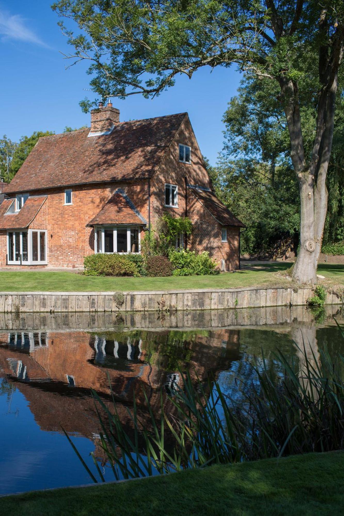 Idle Waters Villa Dedham Ngoại thất bức ảnh