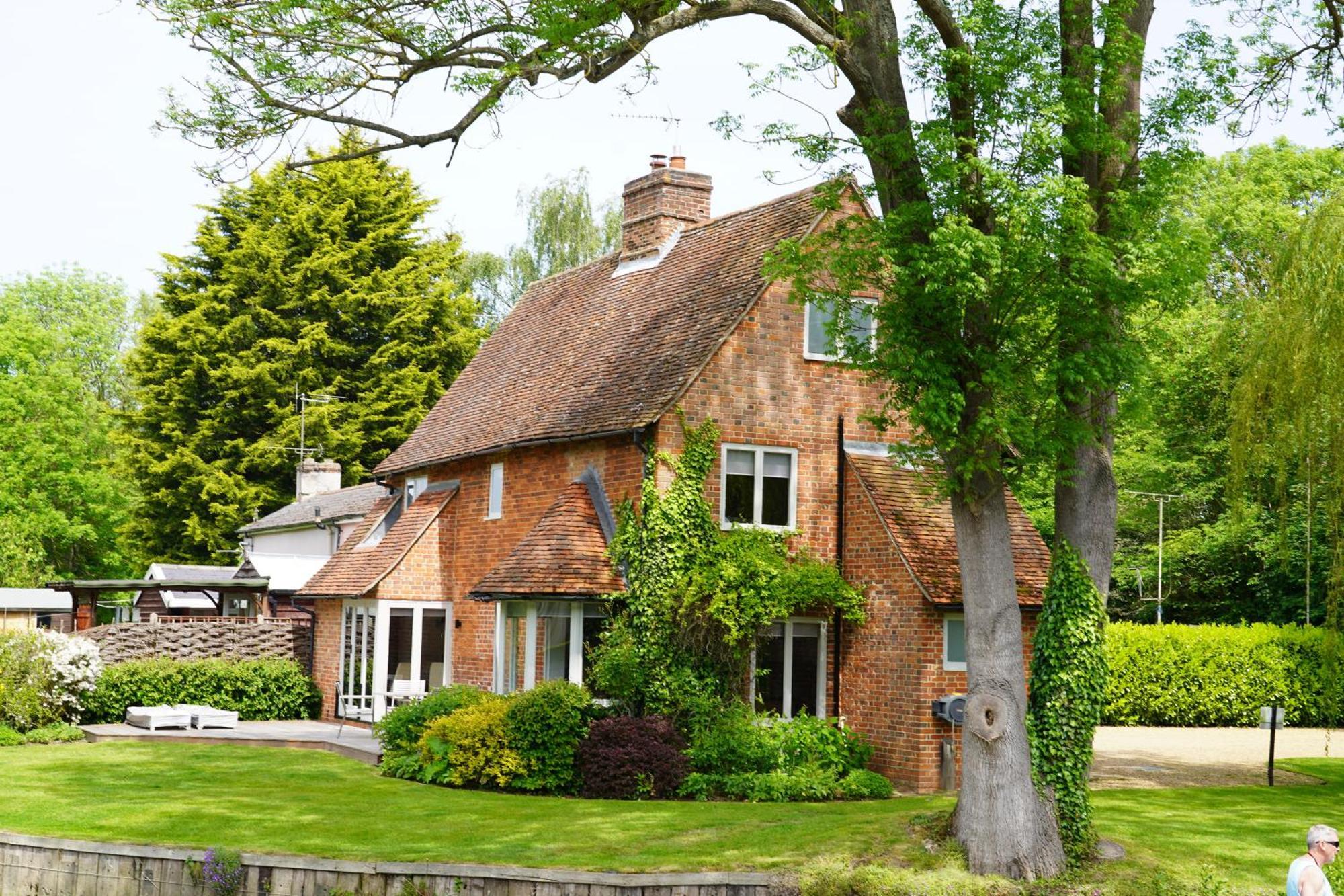 Idle Waters Villa Dedham Ngoại thất bức ảnh